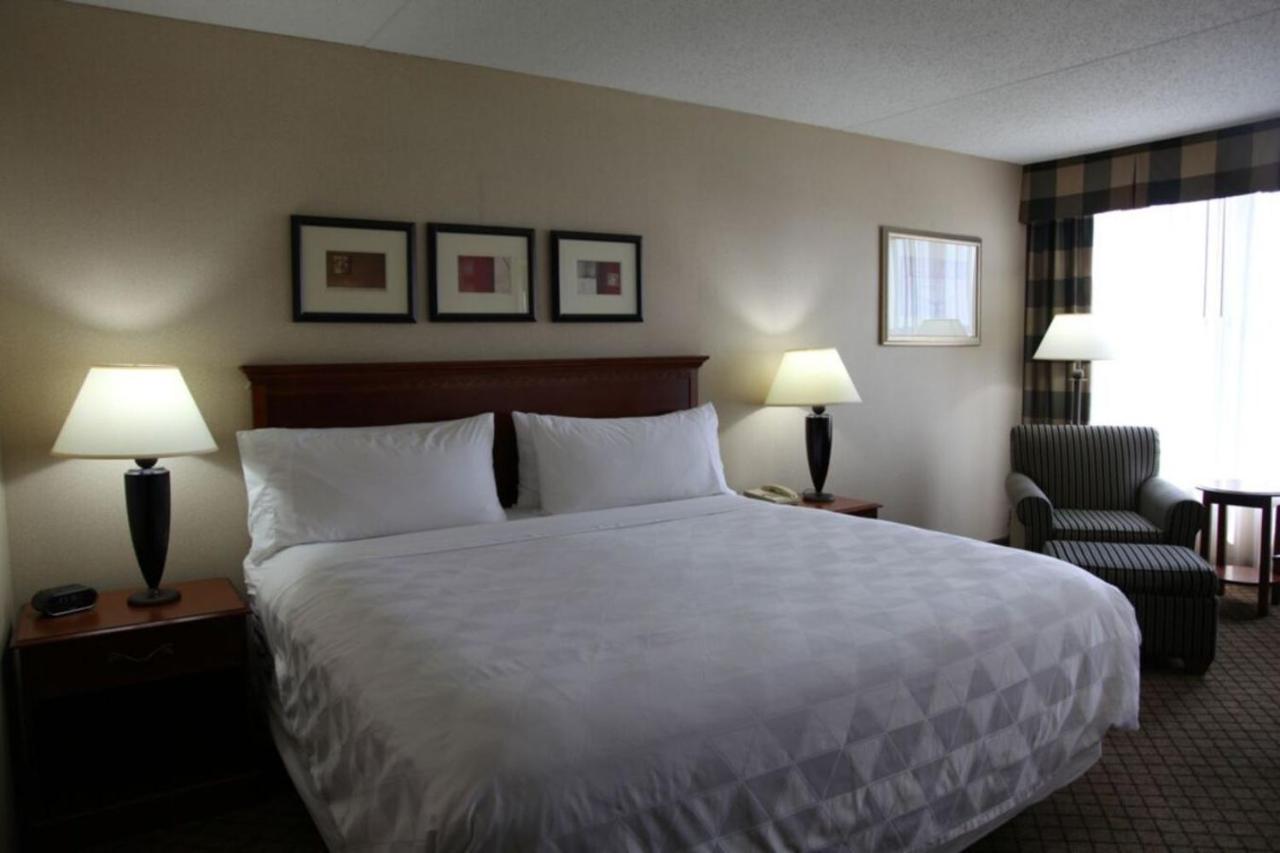 Holiday Inn Dayton/Fairborn I-675 By Ihg Экстерьер фото