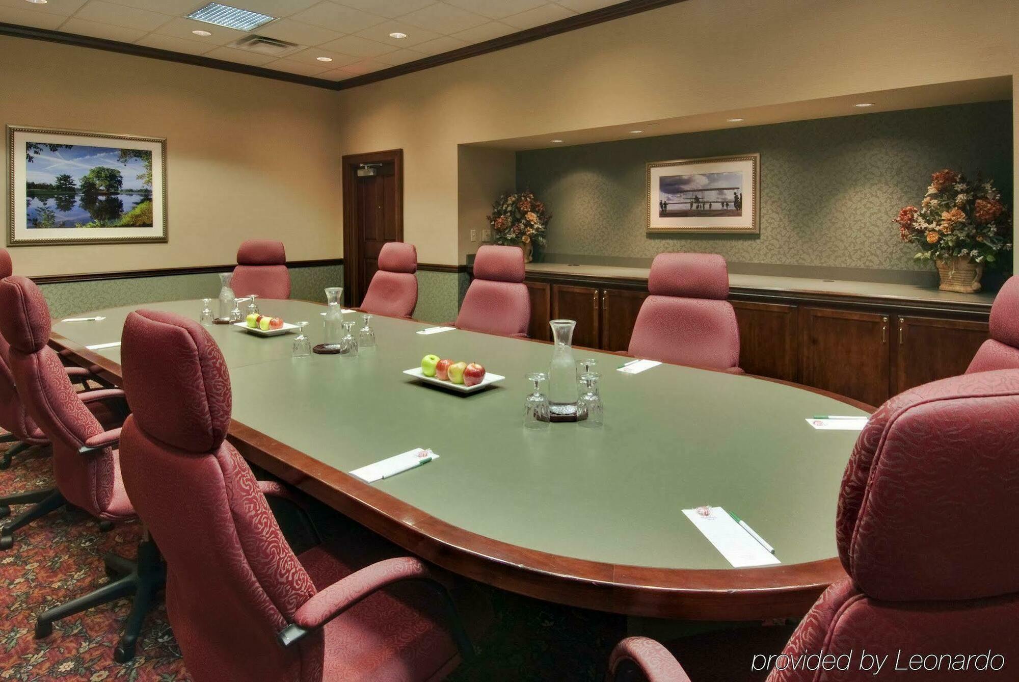 Holiday Inn Dayton/Fairborn I-675 By Ihg Экстерьер фото